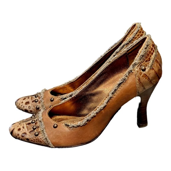 Apepazza leather studded heels 3 inch size 8 - Picture 2 of 8